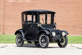 Rauch & Lang BX6 Brougham (1916) — Lot 43 at Bonhams’ The Laguna Seca Auction 2026