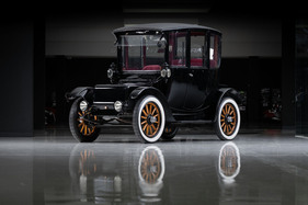 Rauch & Lang J5 Double Control Coach (1915) - Lot 372 an der RM/Sotheby's "Dare to Dream Collection" Versteigerung am 1. Juni 2024