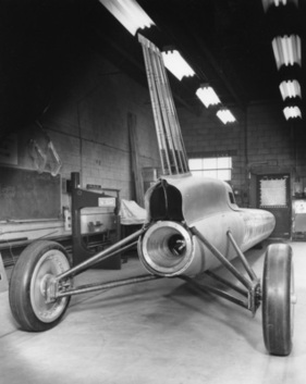 Reaction Dynamics The Blue Flame (1970) - The Blue Flame in der Konstruktionshalle