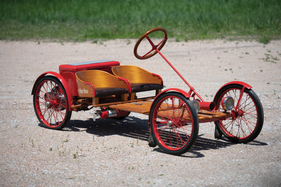 Red Bug Buckboard Motorette (1924) - angeboten als Lot 188 an der RM/Sotheby's Versteigerung in Hershey am 10./11. Oktober 2019