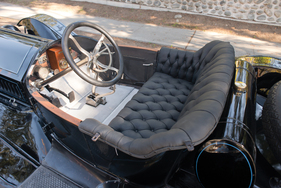 Regal Model N 'Underslung' Roadster (1913) - as lot 231 at the RM auction in Arizona on January 15/16, 2015