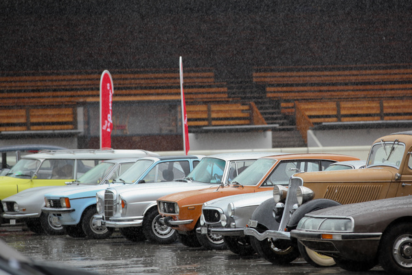 Regenfälle machten die Oldies nass - Dolder Classics September 2015