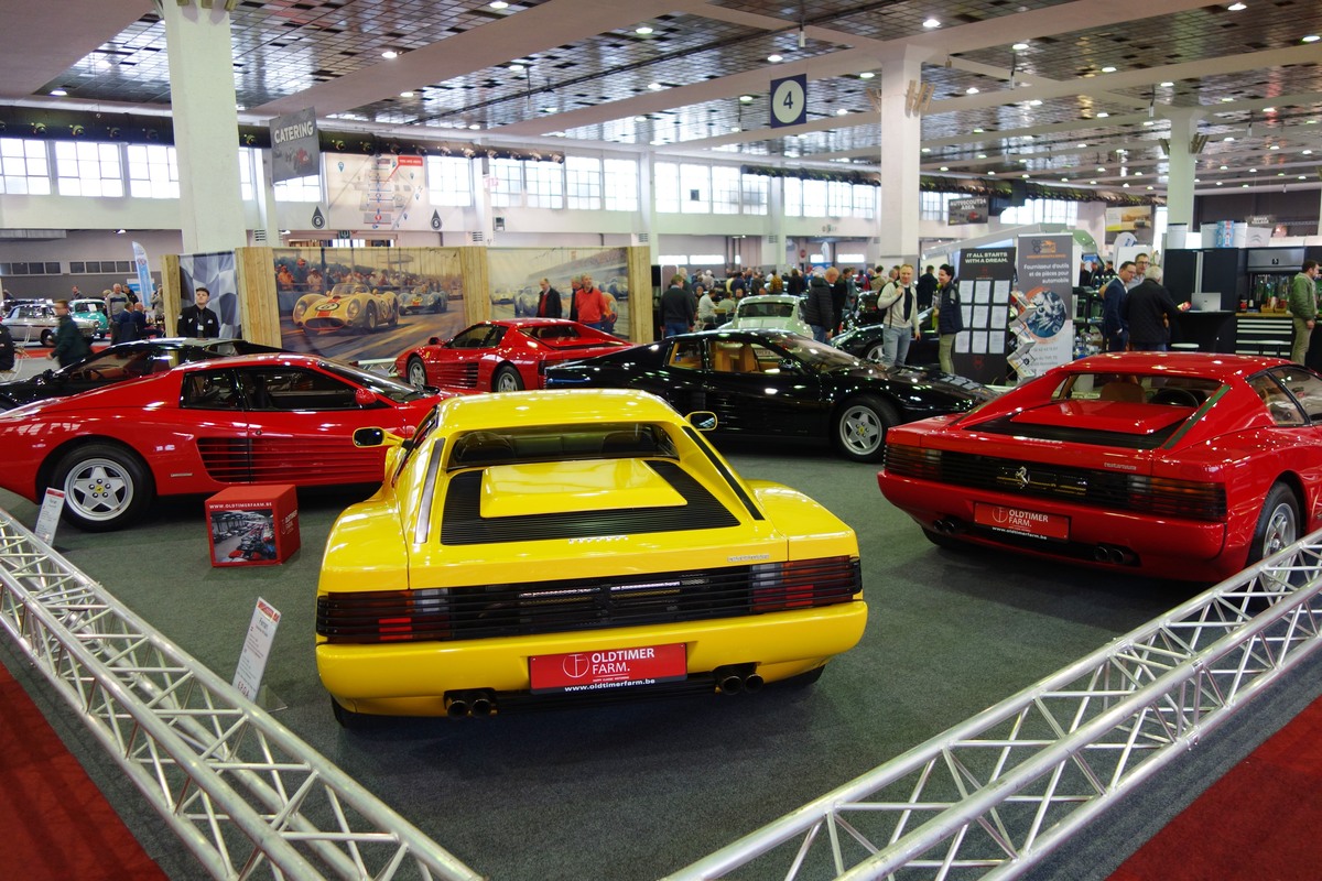 Reichhaltiges Angebot an Ferrari Testarossa – Interclassics Classic Car Show Brüssel 2023