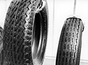 Reifen - Feine Waben bei den Reifen von Dunlop (SP CB 73 Sport) - Genfer Autosalon 1968