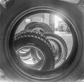 Reifen von Dunlop - Genfer Automobilsalon 1965