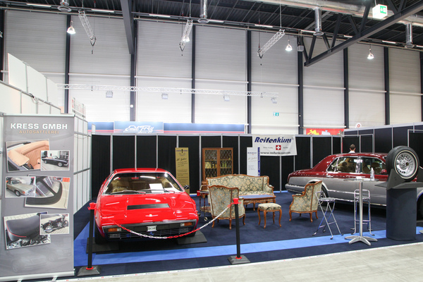 Reifenkissen als Schutz für die Reifen bei längeren Standzeiten, augenfällig präsentiert bei Kress - Swiss Classic World Luzern 2021