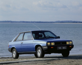 Renault 11 (1981) - Schnörkelloses Design (1981)