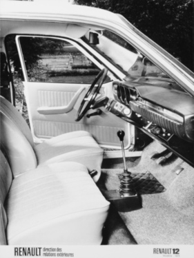 Renault 12 (1973) - Blick ins Cockpit