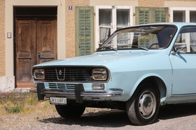 Renault 12 TL (1974) - Familienähnlichkeit mit anderen Renault-Fahrzeugen vorhanden (1974)