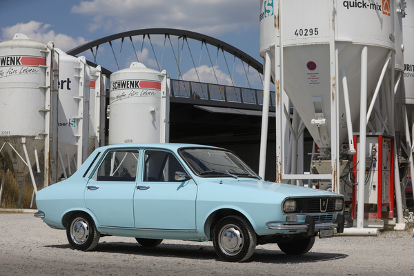 Renault 12 TL (1974) - die Räder wirken eher klein, es handelt sich aber wie beim Golf um 13-Zoll-Felgen