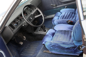 Renault 15 GTL (1977) - als man noch richtig farbige Polster hatte