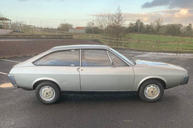 Renault 15 GTL Coupé (1976) - as lot 067 at the Bonhams MPH Bicester Heritage auction on March 20, 2021