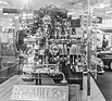 Renault 16 (1965) - mit fünffach gelagerter Kurbelwelle, obenliegender Nockenwelle und nassen Zylinderbüchsen - Genfer Automobilsalon 1965
