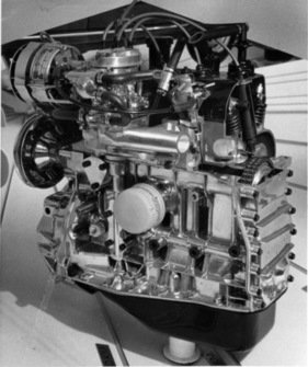 Renault 16 TS (1968) - werksfrisierter Vierzylinder mit 83 DIN-PS - Genfer Autosalon 1968