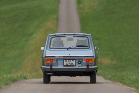 Renault 16 TX (1977) - gut sichtbar das Pagodendach, das grössere Fensterflächen erlaubte Renault 16 TX (1977) - gut sichtbar das Pagodendach, das grössere Fensterflächen erlaubte