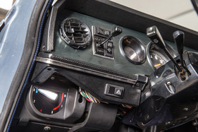 Renault 16 TX (1977) - zwei Schalter links an der Lenksäule für Blinker und Beleuchtung