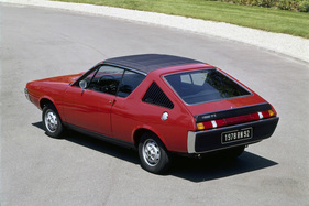 Renault 17 TS (1978) - von hinten nur am Schriftzug von den schwächeren Varianten zu unterscheiden