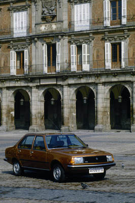 Renault 18 GTS (1980) - Pressefoto zur Vorstellung in Spanien