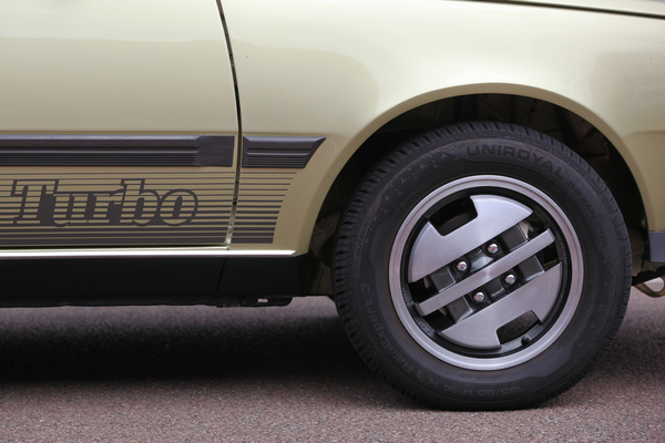 Renault 18 Turbo (1981) - 14 Zoll Felgen vom Renault Fuego