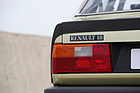Renault 18 Turbo (1981) - Die Spaltmasse des Kofferraumdeckels und die Passgenauigkeit des Heckspoilers sehen für heutige Verhältnisse abenteuerlich aus