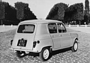 Renault 4 (1962) – der Normalversion fehlt das dritte Seitenfenster