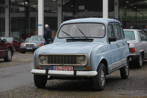 Renault 4 (1980) - das Universalauto - Motorworld Classics Bodensee 2022