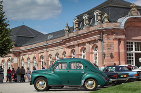 Renault 4 CV (1960) - Heckmotor-Volkswagen-Konkurrent - Classic-Gala Schwetzingen 2018