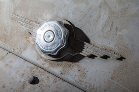 Renault 4 CV Champs Elysées (1955) - in der Sonderaussstellung "Scheunenfunde" des Pantheons im Sommer 2015