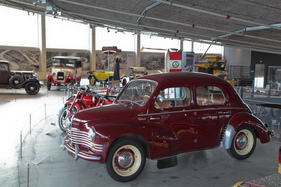 Renault 4 CV "Gotthard" (1950) - wenn der Pass einem Auto den Namen gibt - Ausstellung "Gotthard" im Pantheon 2016