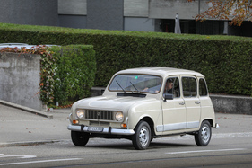 Renault 4 GTL (1985) – Albisgütli Classic Cars & Bikes 2024