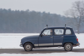 Renault 4 GTL (1985) - Gesamtlänge 367 cm