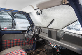Renault 4 GTL (1985) - modernes Interieur mit Anleihen an den R5