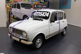 Renault 4 GTL (1992) – Der letzte je gebaute R4 steht in der Sammlung von Renault