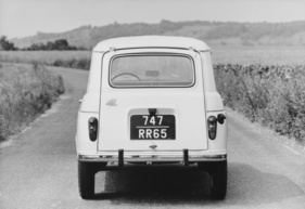 Renault 4 L (1965) – Heckansicht Renault 4 L (1965) – Heckansicht