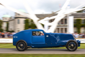 Renault 40 CV Montlhéry (1925) - 9,1 Liter Hubraum, erzielte 1926 173,649 km/h Durchschnitt über 24 Stunden