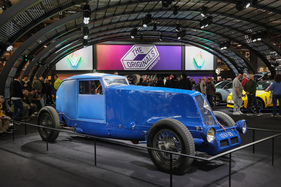 Renault 40 CV Rekordwagen (1926) – Ein Nachbau aus den 1970er-Jahren mit 9121 cm3, sechs Zylindern, 140 PS und über 190 km/h schnell – Rétromobile Paris 2025