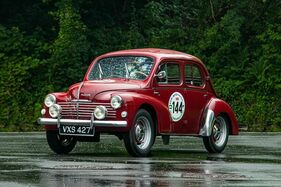 Renault 4CV Grand Luxe Saloon (1951) - Angeboten als Lot Nr. 235 bei der Bonhams Goodwood Revival Auction am 18. September 2021