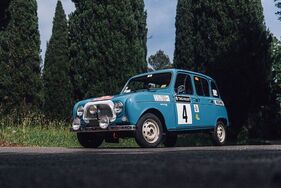 Renault 4L " Monte-Carlo Historique " (1972) - als Lot 135 an der Artcurial-Versteigerung "Garden Party In Saint-Tropez" 2025