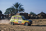 Renault 4L an der Rallye Dakar 1980 (© DPPI - Courtesy Rétromobile Paris, 1980) Renault 4L an der Rallye Dakar 1980 (© DPPI - Courtesy Rétromobile Paris, 1980)
