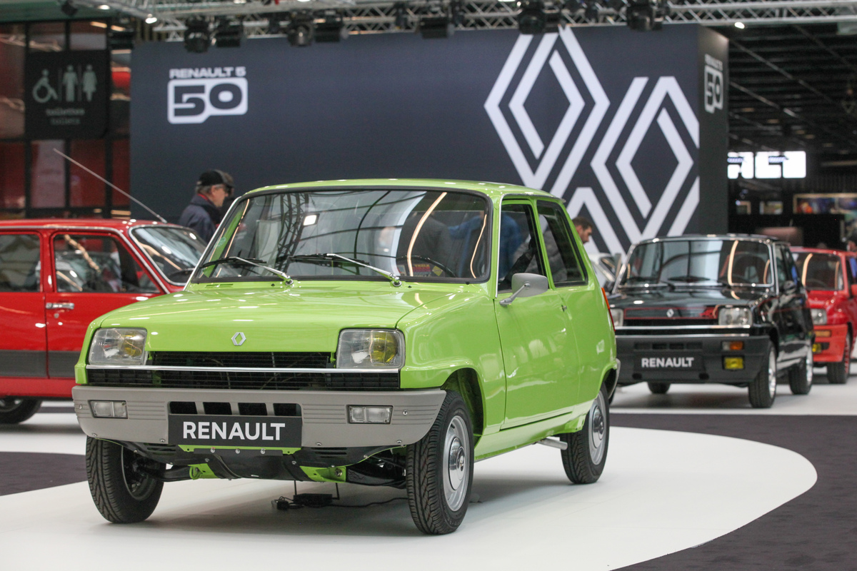 Renault 5 (1973) - ganz schön grün der Kleine Freund - Rétromobile Paris 2022