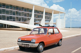 Renault 5 (1975) - mit attraktivem Schiebedach