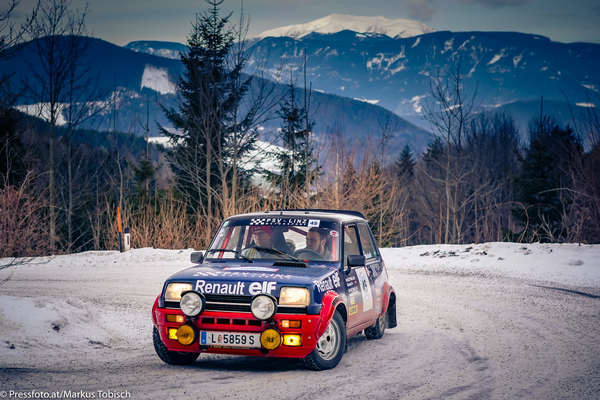Bild: Renault 5 - Auch der Renault 5 gibt Vollgas