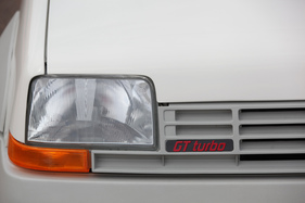 Renault 5 GT Turbo (1985) - der Turbo-Schriftzug auf der Front