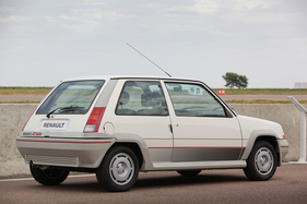 Renault 5 GT Turbo (1985) - kurze Überhänge und eine relativ kantige Form