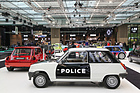 Renault 5 "Police" (1983) - die französische Polizei musste sich mit 845 cm3 und 37 PS zufrieden geben - Rétromobile Paris 2022