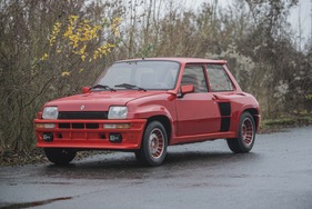 Bild Renault 5 Turbo (1980) - als Lot 128 im zweiten Teil der Fahrzeugauktion von Artcurial an der Rétromobile am 6. Februar 2015