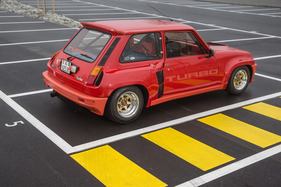 Renault 5 Turbo (1982) - auf Parkfeld 5