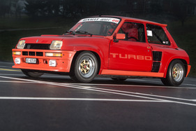Renault 5 Turbo (1982) - die breiten Gotti-Räder stehen dem R5 gut