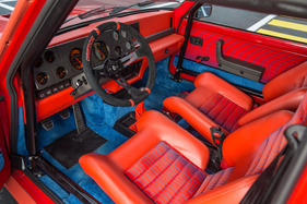 Renault 5 Turbo (1982) - gewöhnungsbedürfitge Muster und Farben