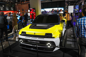 Renault 5 Turbo 3E (2025) - im Stile des einstigen R5 Turbo mit Heckmotor - 38. Auto Zürich 2025